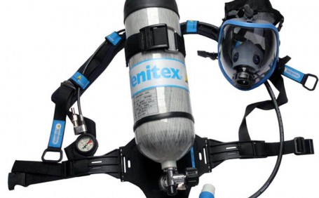 使用空氣呼吸器時(shí)，需要注意的事項(xiàng)