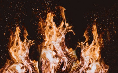 家庭火災(zāi)時(shí)常見的錯(cuò)誤