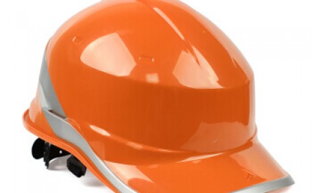 頭部防護(hù)之使用安全帽應(yīng)該要注意的幾點(diǎn)