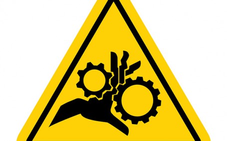 面對機(jī)械傷害，我們應(yīng)該預(yù)防和應(yīng)對呢