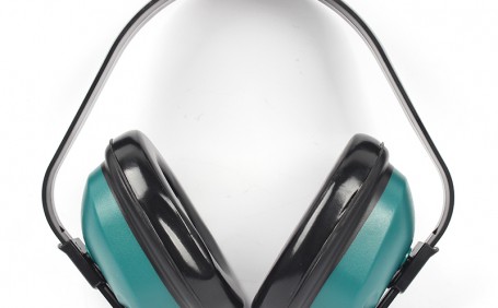 噪音環(huán)境下，應(yīng)該使用什么個(gè)人防護(hù)產(chǎn)品？