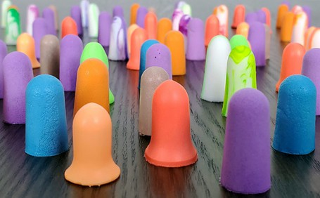 防噪音耳塞是否適合運動使用？