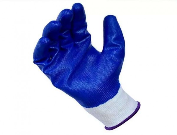 使用丁腈手套應(yīng)該要注意的幾點事項