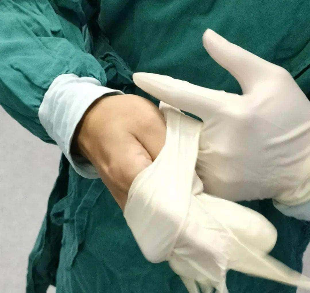 關(guān)于無菌手套的穿脫以及注意事項(xiàng)