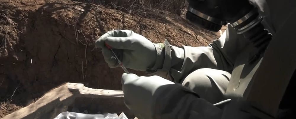 防化手套：種類、選擇、使用和保養(yǎng)的關(guān)鍵