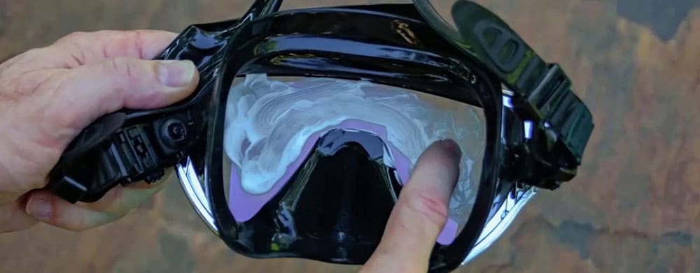 如何有效防止防護(hù)眼鏡起霧及正確清潔和維護(hù)？