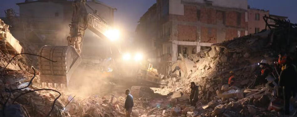 如何做好防震應(yīng)急準(zhǔn)備？